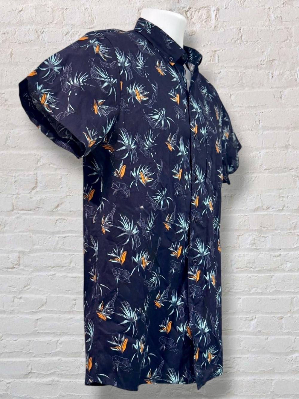 Molokai Surf Co Tropical Floral Shirt Mens Medium Blue Orange Hawaiian shirt - Picture 4 of 8